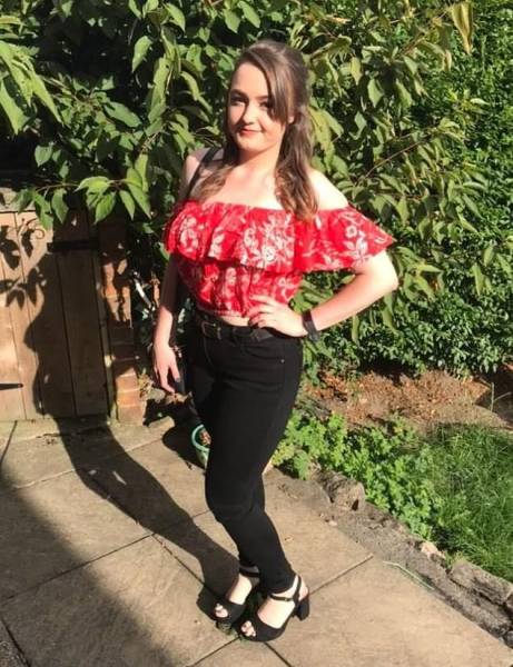 Without Alcohol She Managed To Lose 32 Kilos (9 pics)