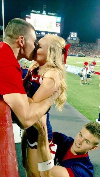 Welcome To The Friendzone (21 pics)
