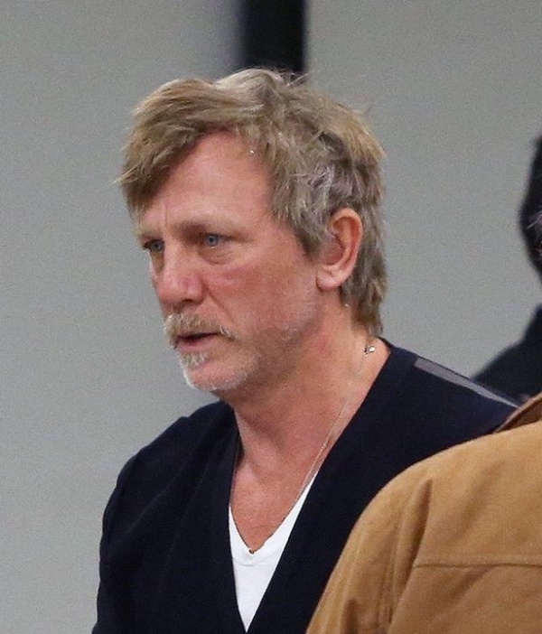 Daniel Craig Has Changed (6 pics)