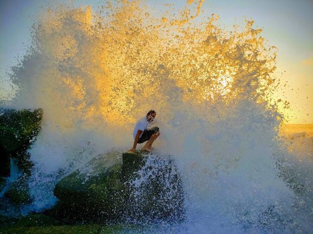 Acid Picdump (96 pics)