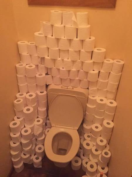 Unusual Toilets (28 pics)