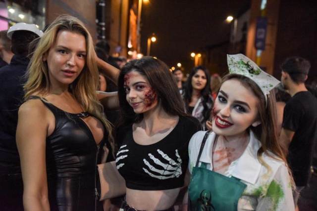 Halloween In Birmingham and Portsmouth (22 pics)