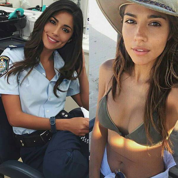 Girls With And Without Uniform (30 pics)