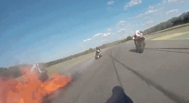 Selection Of Fails (21 gifs)