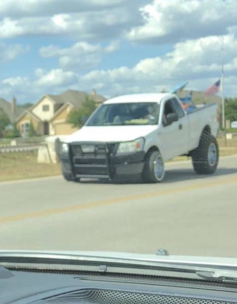 You Don't See Cars Like This Every Day (45 pics)