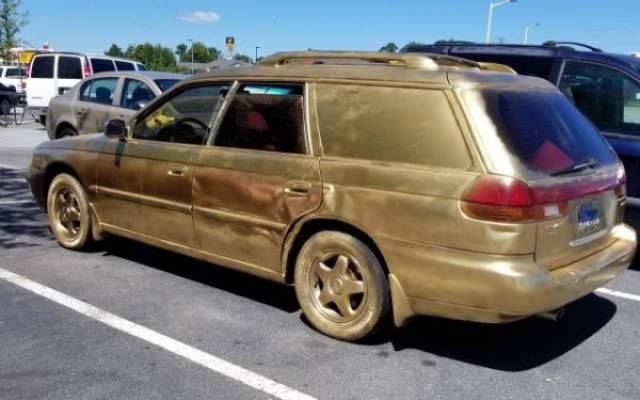 You Don't See Cars Like This Every Day (45 pics)
