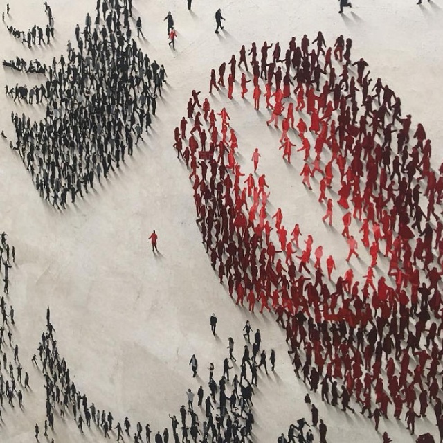Paintings Are Filled With Easter Eggs That Are Only Visible When You Zoom In (23 pics)