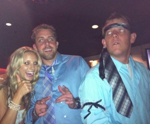 Drunk People Doing Stupid Things (43 pics)