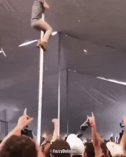 Drunk People Doing Stupid Things (43 pics)