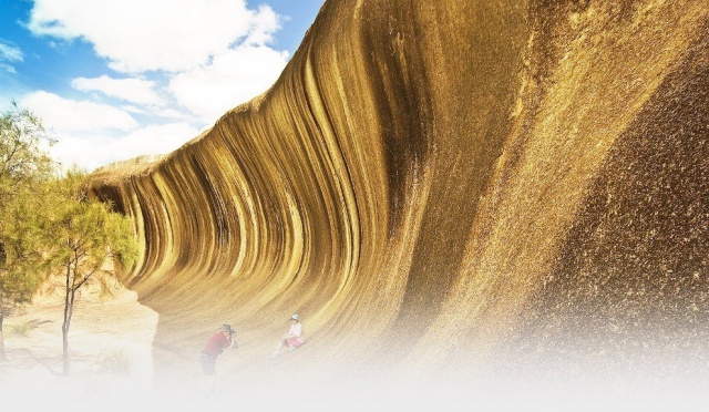 Wave Rock In Australia (9 pics)