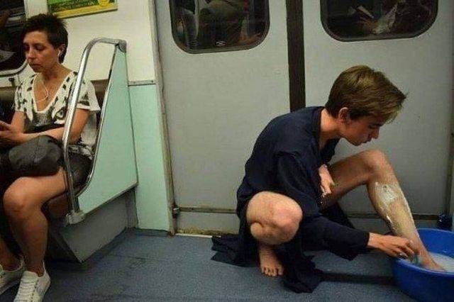 Kind Of Confusing (46 pics)