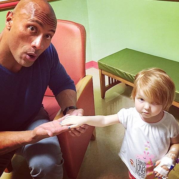 Photos From Dwayne Johnson’s Instagram (23 pics)