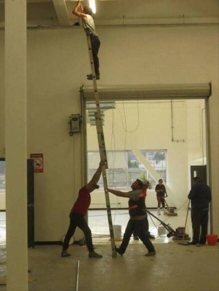 Fun At Work (47 pics)