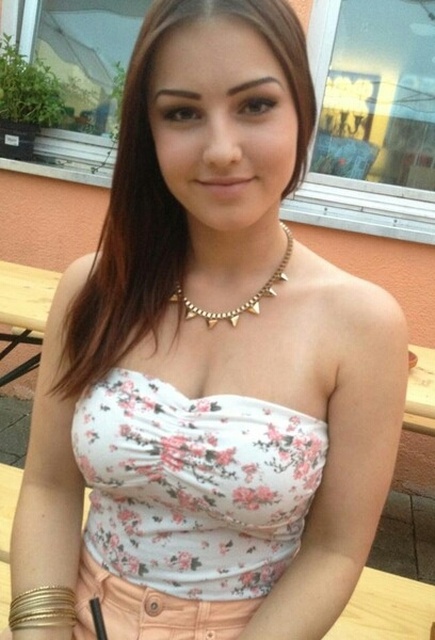 Pretty Girls (46 pics)