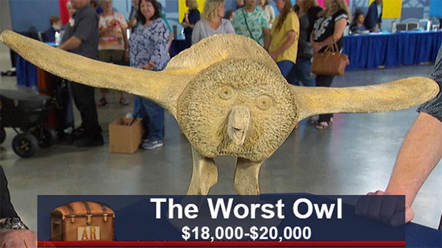 Someone Added Hilarious Captions To Antiques Roadshow Items, And They’re Better Than The Original (25 pics)