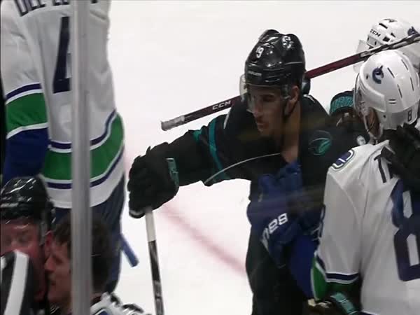 Antoine Roussel Appears To Bite Marc-Edouard Vlasic During Scrum