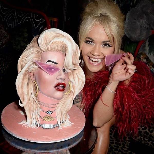 Amazing Cakes (24 pics)