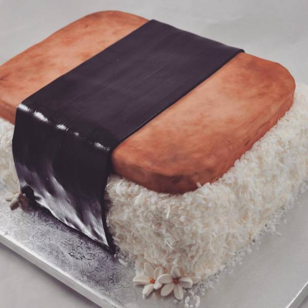 Amazing Cakes (24 pics)