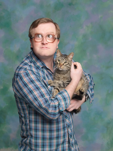 Men Posing With Cats (20 pics)