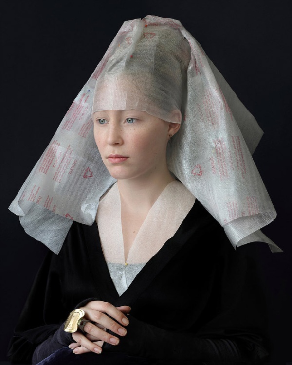 Artist Recreates Dutch Renaissance Paintings With Trash (17 pics)