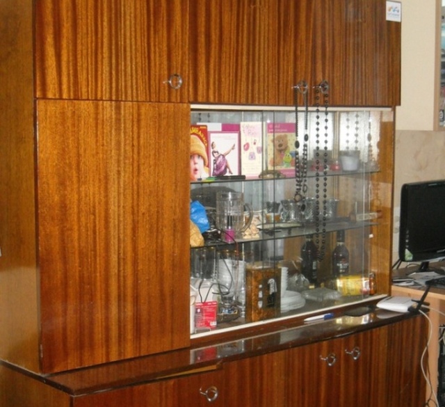 How To Turn An Old Furniture Into A New One (6 pics)