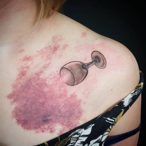 Tattoos Can Cover Up Anything (21 pics)