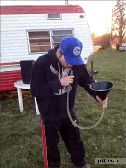 Party Fails (17 gifs)