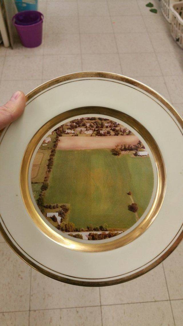 Crazy Stuff From Thrift Shops (46 pics)