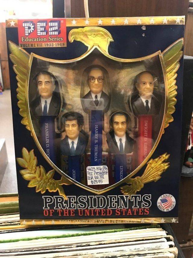 Crazy Stuff From Thrift Shops (46 pics)