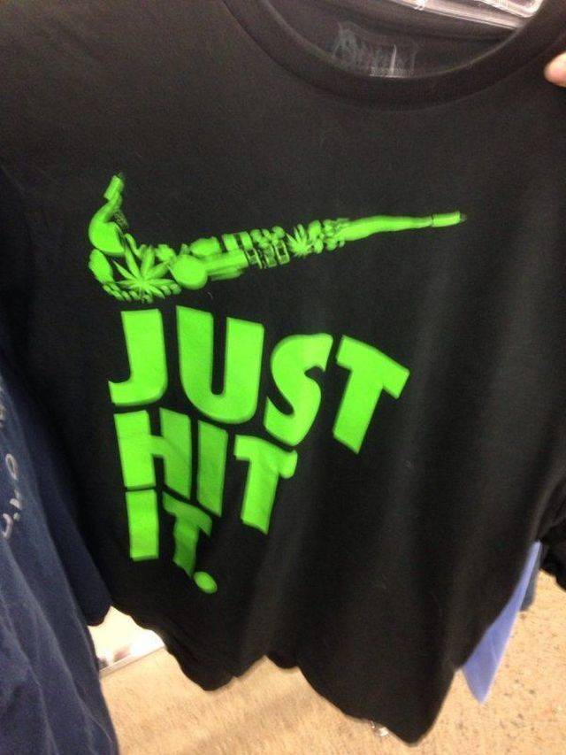 Crazy Stuff From Thrift Shops (46 pics)