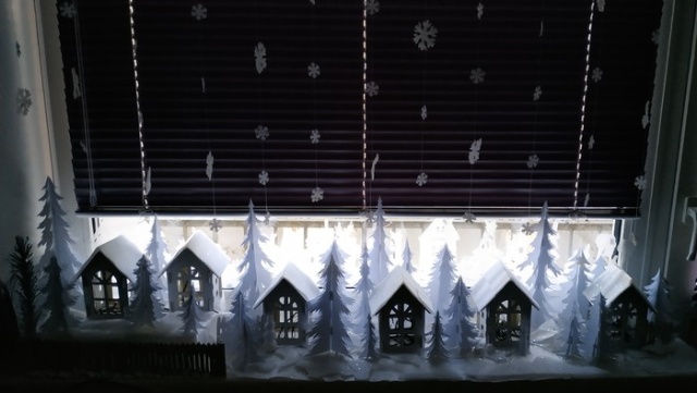 Easy DIY Christmas Decoration Idea (10 pics)