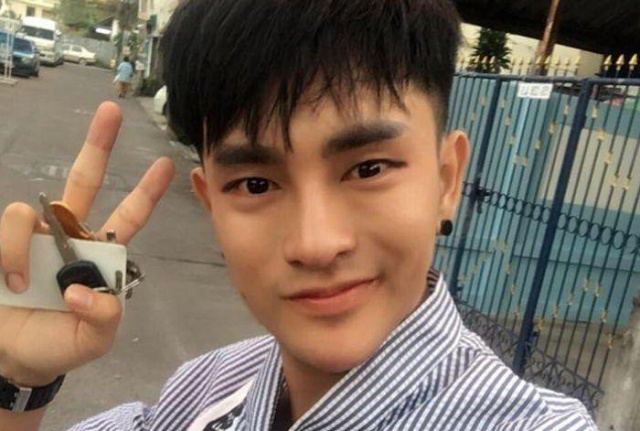 Thai Man Undergoes 30 Cosmetic Procedures to Make Himself Look Korean (5 pics)