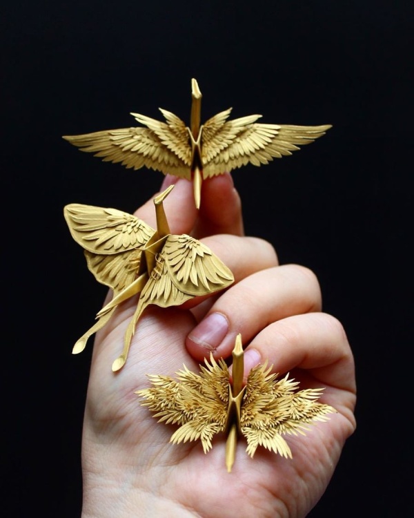 Guy Folded And Decorated An Origami Crane Every Day For 1,000 Days (23 pics)