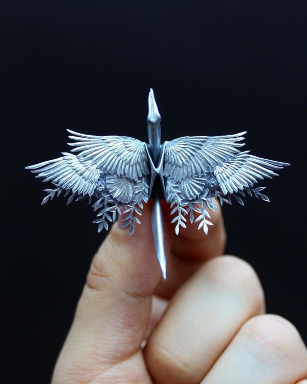 Guy Folded And Decorated An Origami Crane Every Day For 1,000 Days (23 pics)
