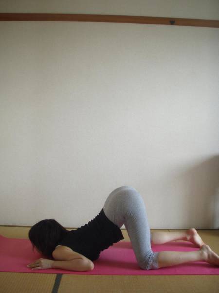 Girls In Yoga Pants (45 pics)