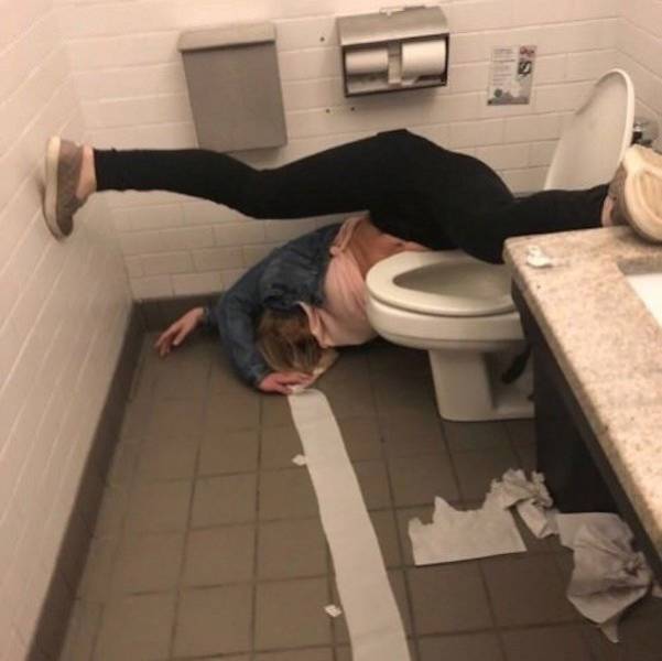 What Happens If You Drink Too Much (47 pics)