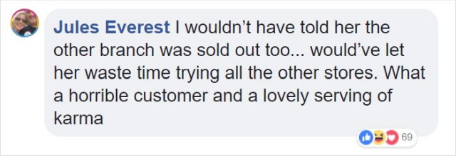 Rude Customer Gets Instant Karma From Spiteful Cashier Over Christmas Ornament (13 pics)
