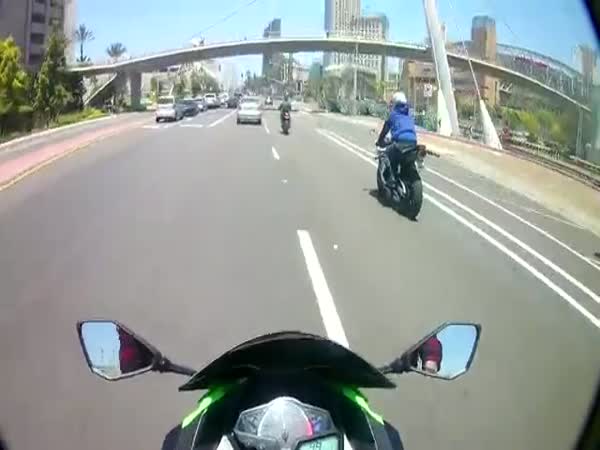 Motorcyclist Gets His Lesson