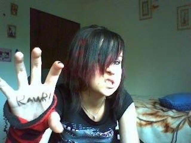 Kids Having Awkward Phase (33 pics)