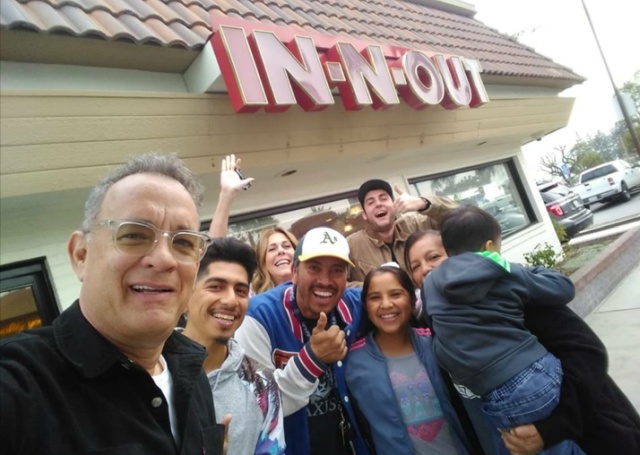 Tom Hanks Surprises Fans at In-N-Out Burger and Buys Them Lunch (4 pics)