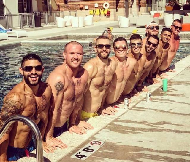 Boys Making Photos Like Girls (43 pics)