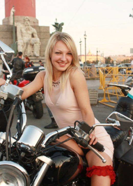 Cute Girls From Russia (33 pics)