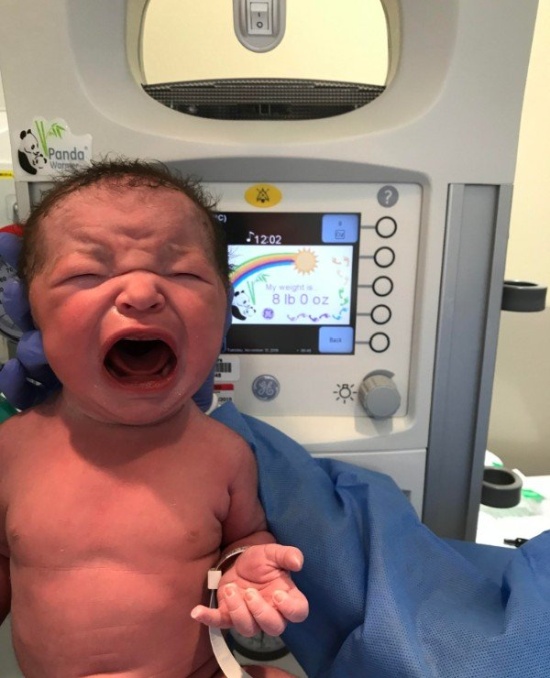 Babies Who Look Old (16 pics)