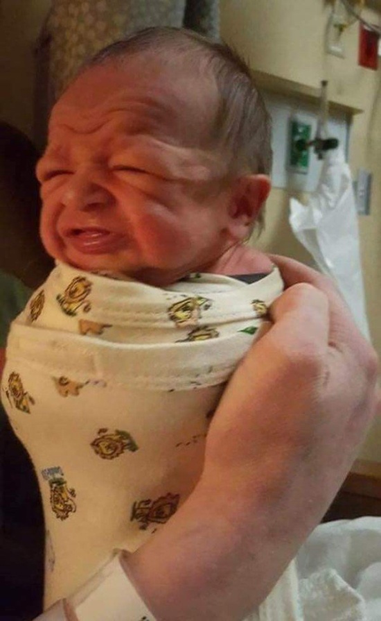 Babies Who Look Old (16 pics)