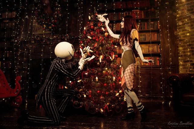 Nightmare Before Christmas Cosplay (10 pics)