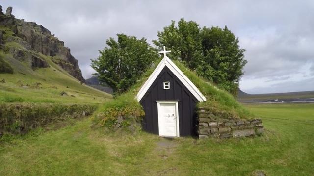 Abandoned Church In Iceland Built In 1789 (11 pics)