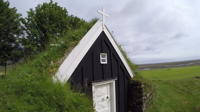 Abandoned Church In Iceland Built In 1789 (11 pics)