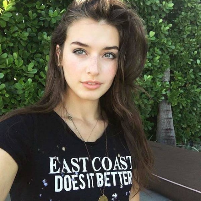 Beautiful Girls (31 pics)