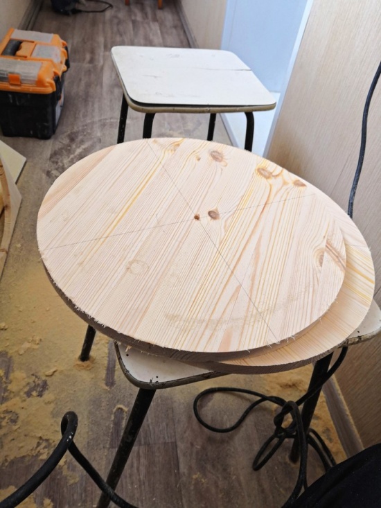 Furniture Restoration (14 pics)