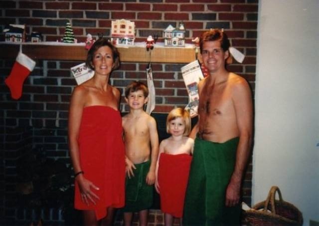 Awkward Family Photos (26 pics)